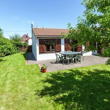With Private Garden In * Bredene